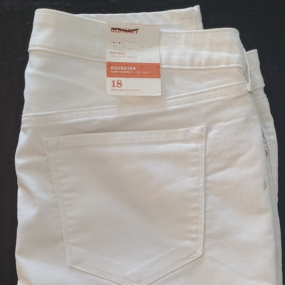 Old Navi Mid-Rise Rockstar Super Skinny Jeans for Women - Picture 3 of 6